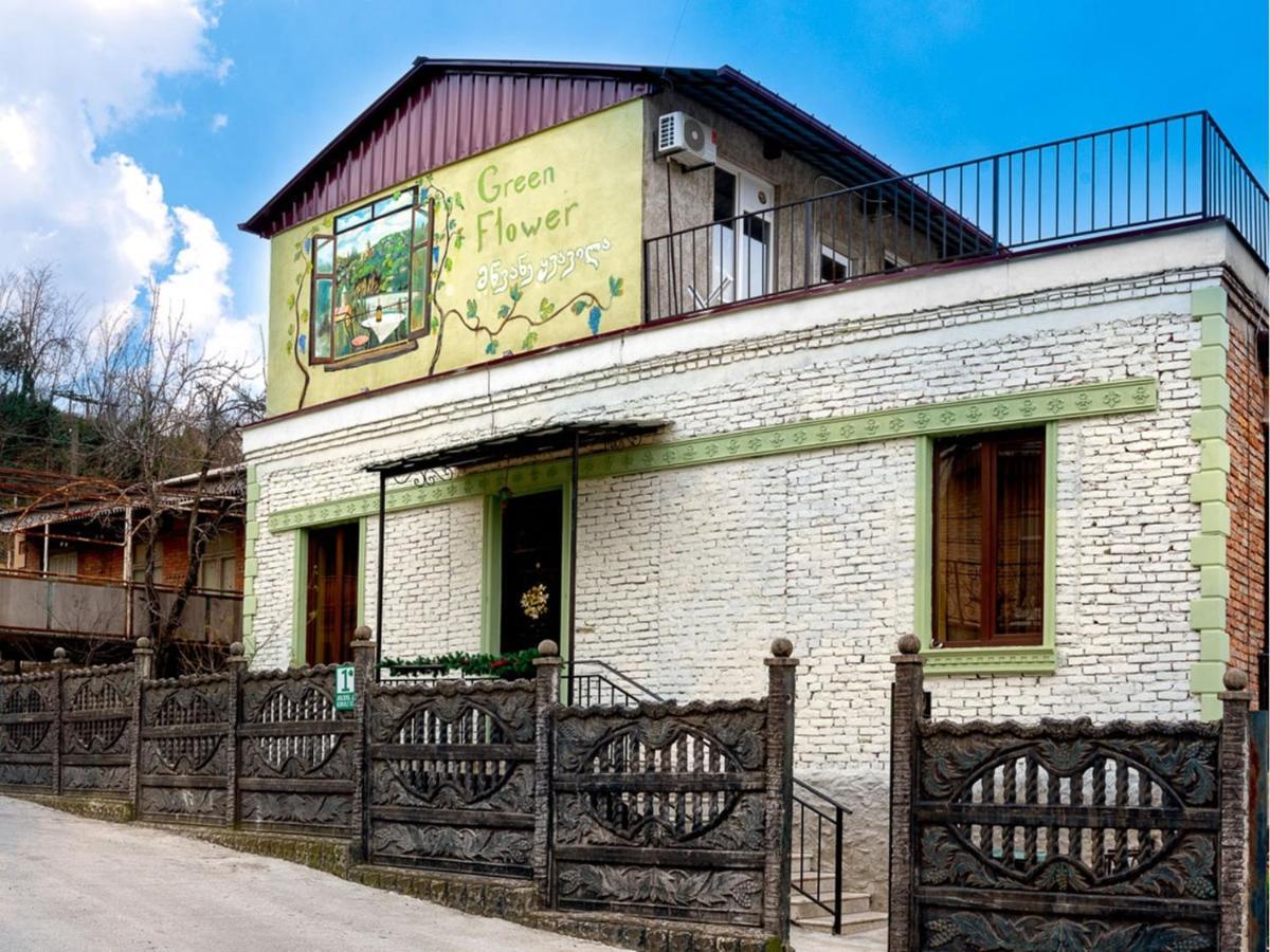Green Flower Hotel Kʼutʼaisi Exterior foto